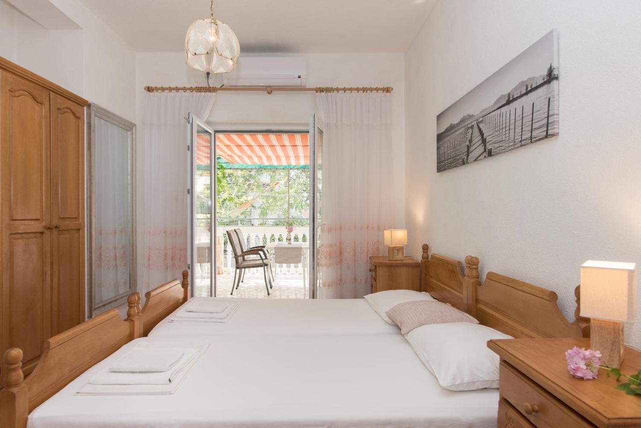 Topic Apartments Водице Экстерьер фото