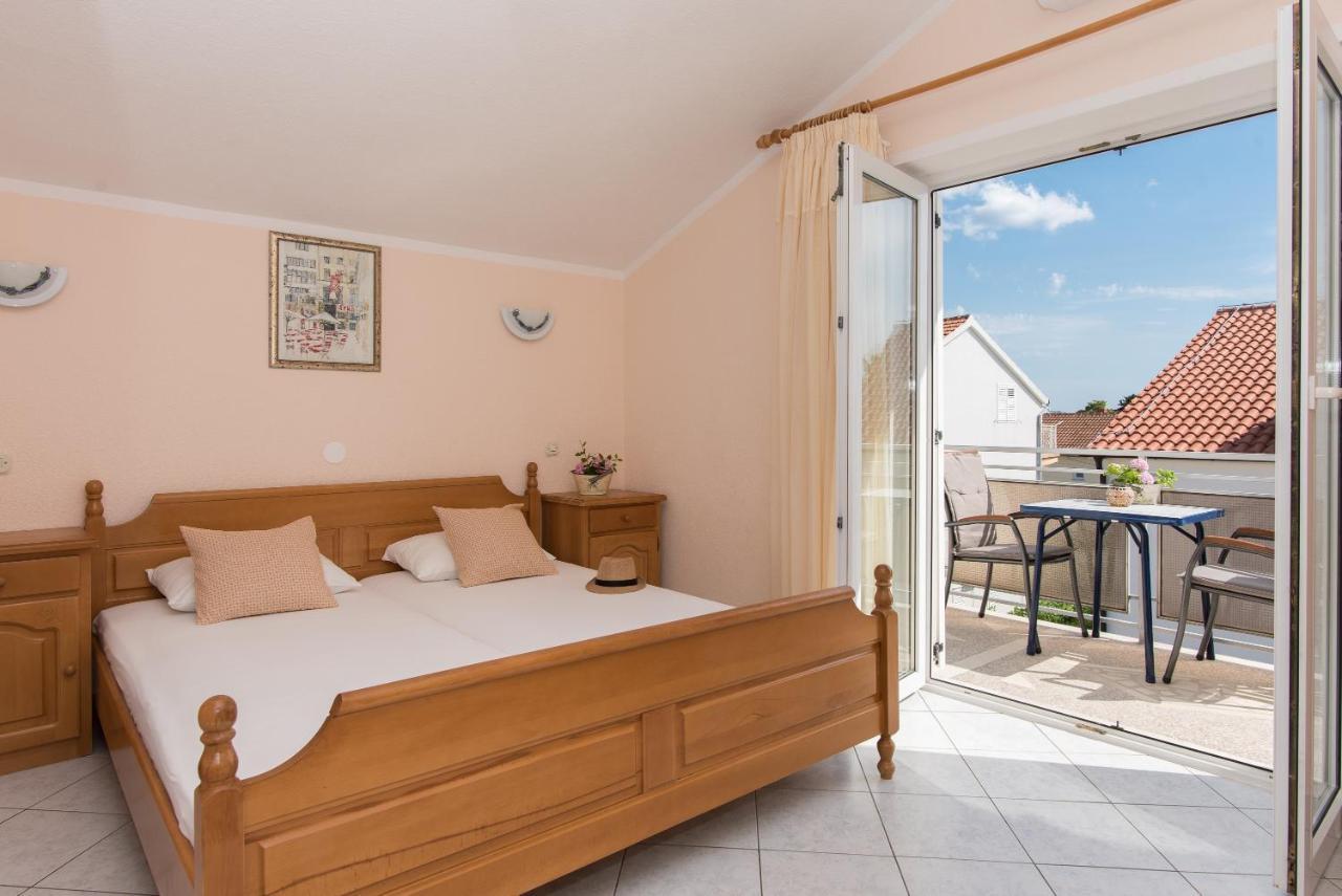 Topic Apartments Водице Экстерьер фото