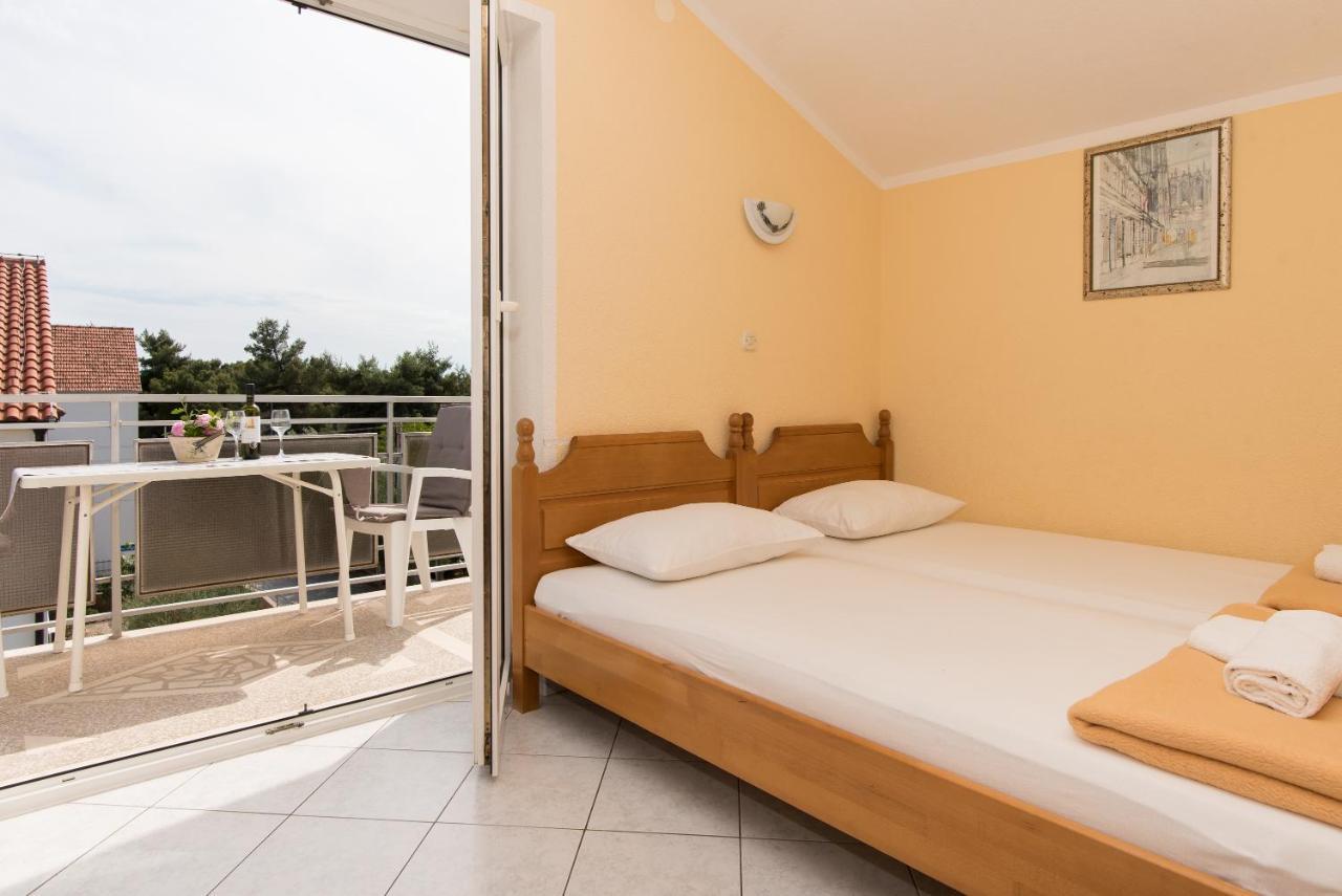 Topic Apartments Водице Экстерьер фото