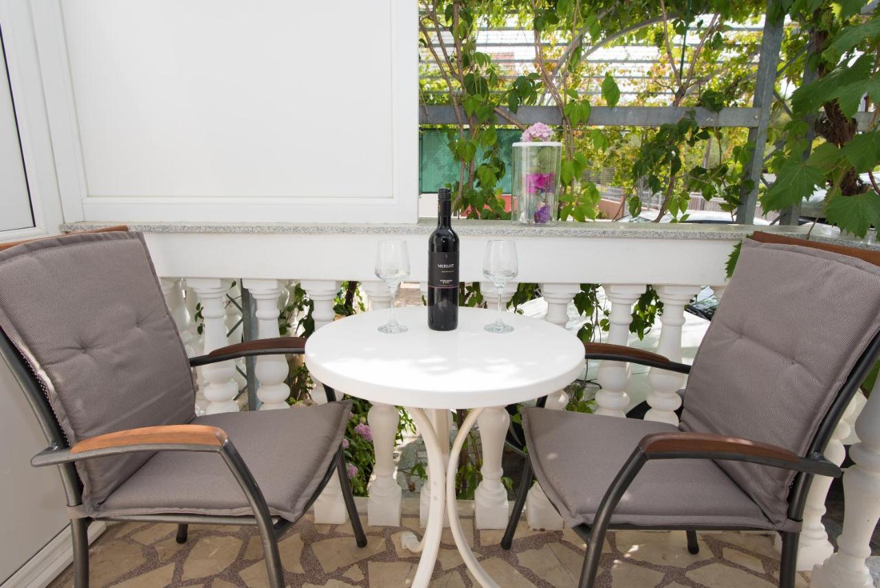 Topic Apartments Водице Экстерьер фото